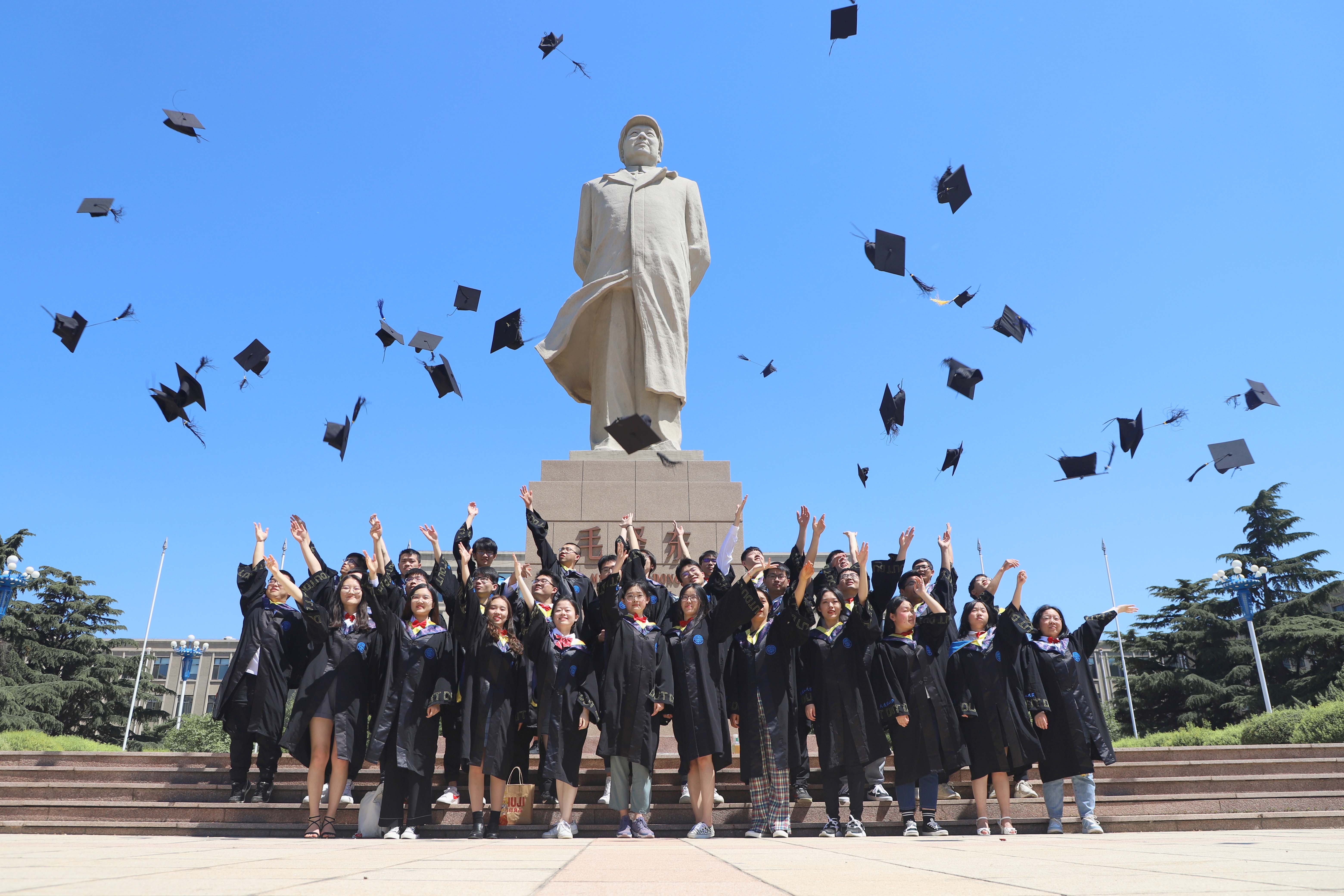 2020届毕业生合影-大连理工大学环境学院